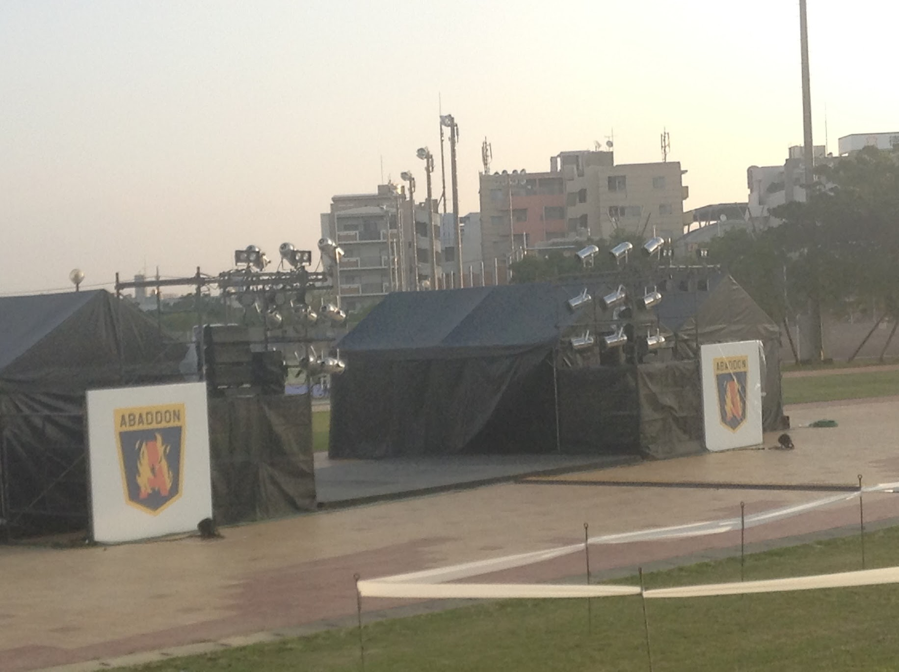 Image in a image block